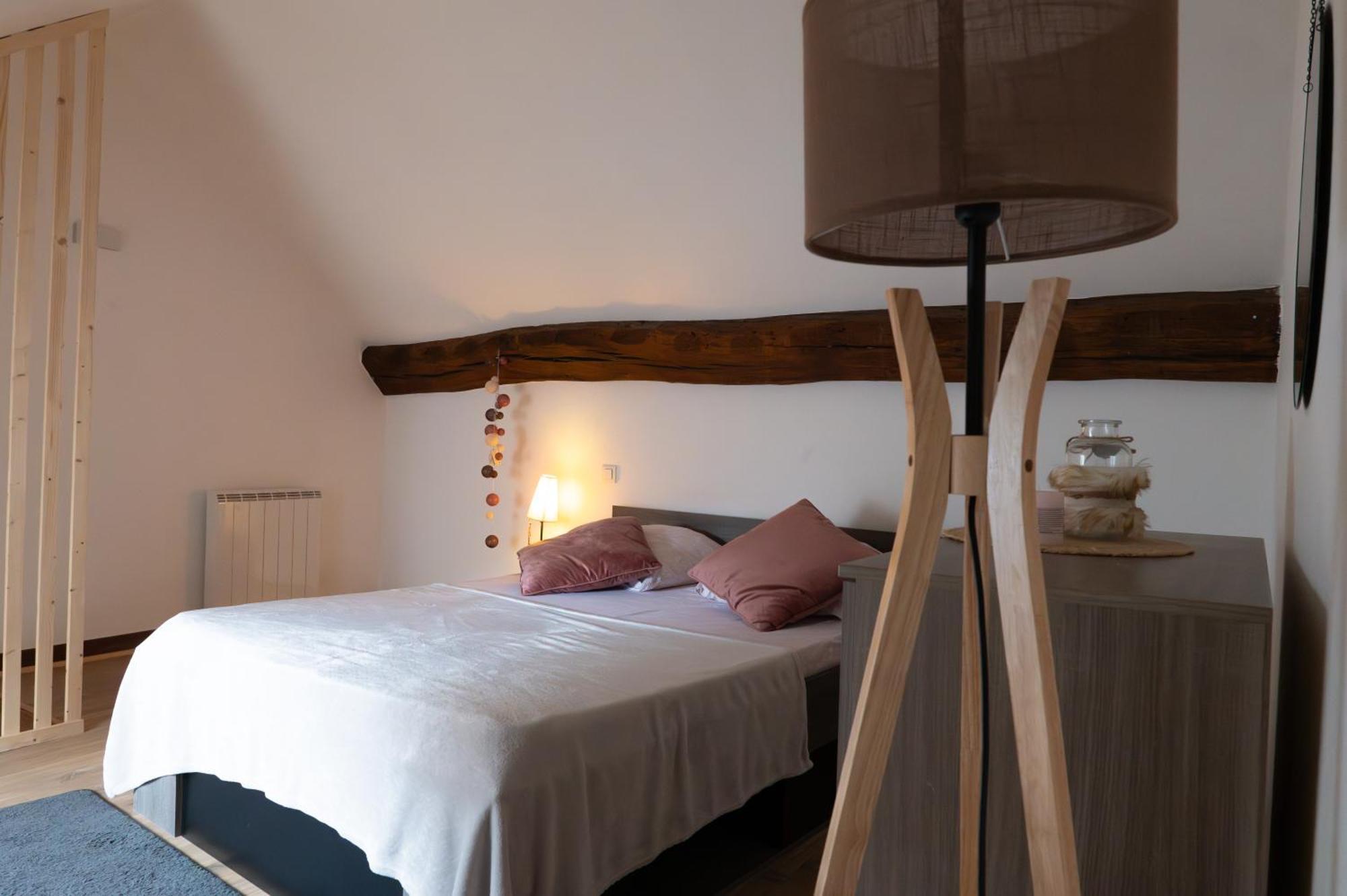 Appartement Au Centre Ville Historique Le Vieux Langres Dış mekan fotoğraf